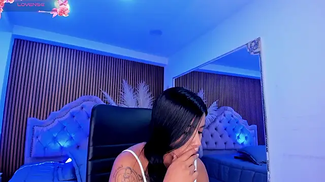 Živý XXX chat SelenaStonne