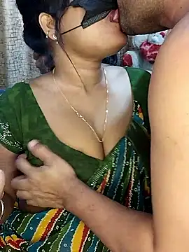 sexy_11449: διαδικτυακό σόου στην κάμερα