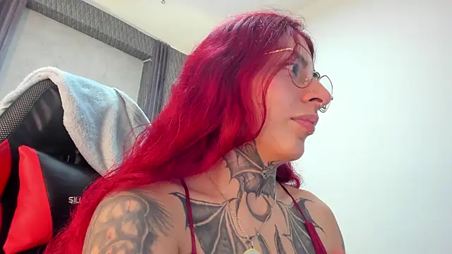 selene_red_ 即時 XXX 聊天