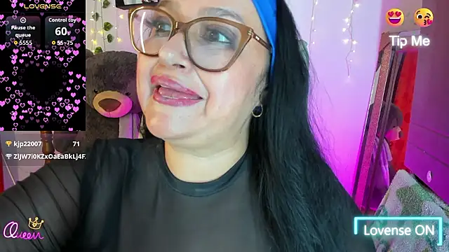 Živý XXX chat Gia_Nahomi