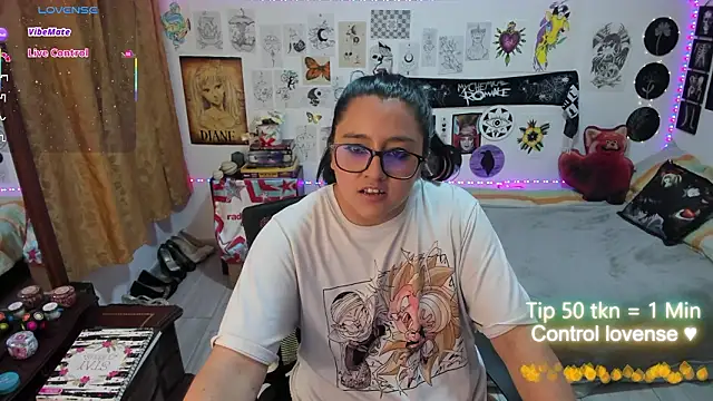 دردشة Cherry_blush_ الجنسية المباشرة