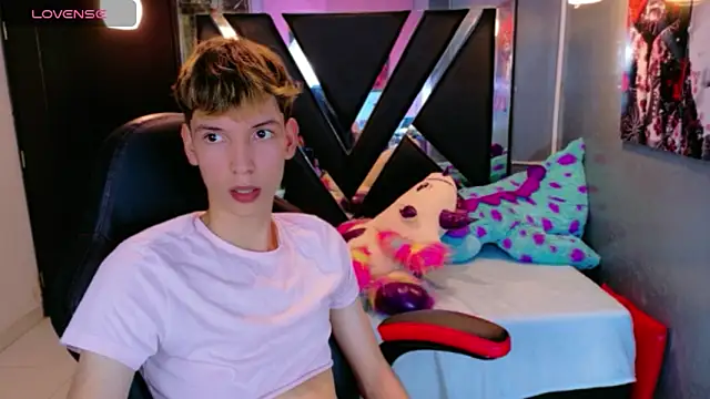 Liam_Green1 élő XXX-chatje