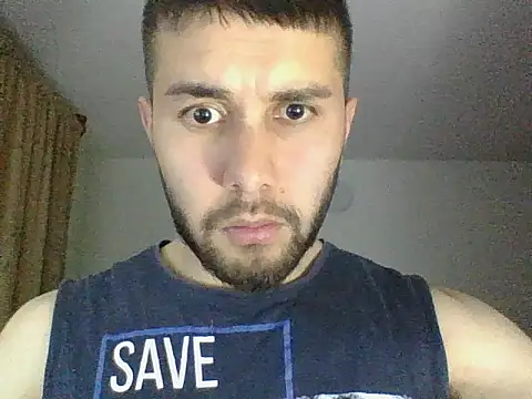 liam-lewis webkamerás műsora