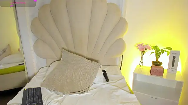 BellaaDajud's Live XXX Chat