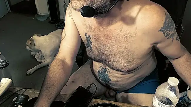 Pertunjukan Kamera Web MrBigginTX