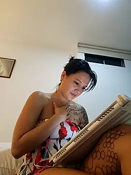 LorenRosse 在線直播表演