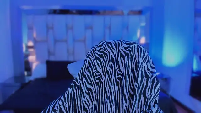 Chat XXX en directo de revenmiller_