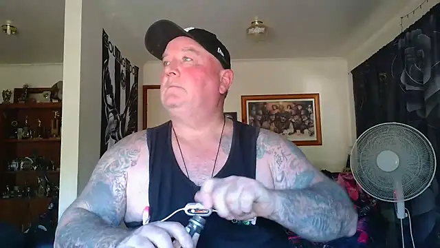 KINKYBLUEYES69 Pertunjukan Webcam