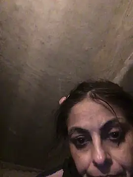 Chat +18 de ChantalXOrchid ao vivo