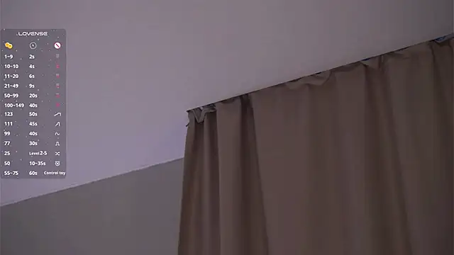 EffieHenri Live XXX-Chat