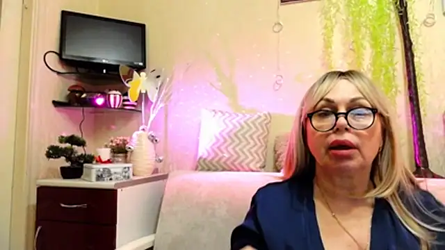 SusieNoreen Live XXX-Chat