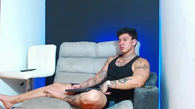 Chat XXX Live JUSTIN_FULLER1