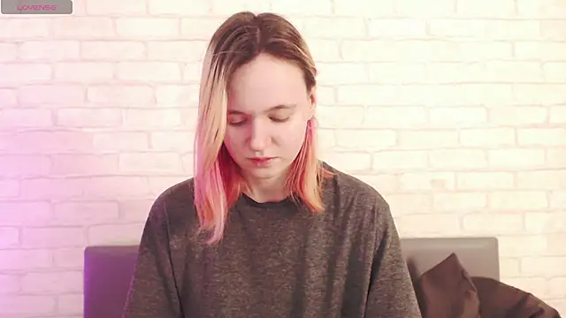 Ericha_Stoneのウェブカメラショー