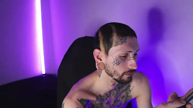 TokyoHatsumoto's Webcam Show