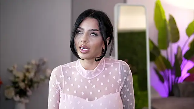 Ivy_Trix's Live XXX Chat