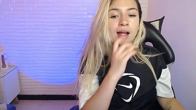 Tamaraa_velez live XXX chat