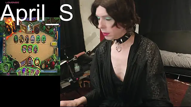 april_show_her's Webcam Show