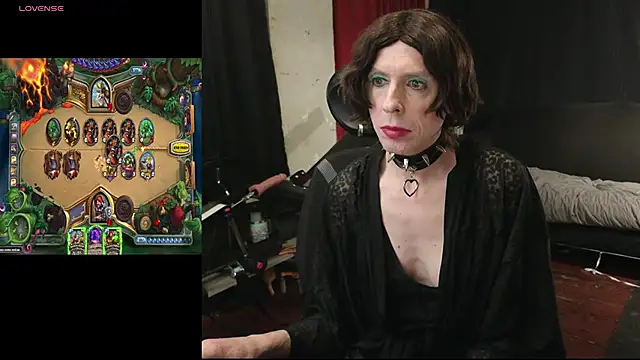 april_show_her's Webcam Show