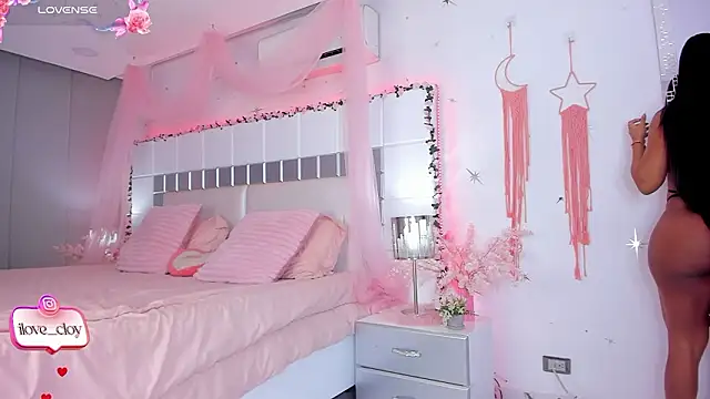 saridethot's Webcam Show