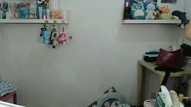 GloryKulikowski Pertunjukan Webcam