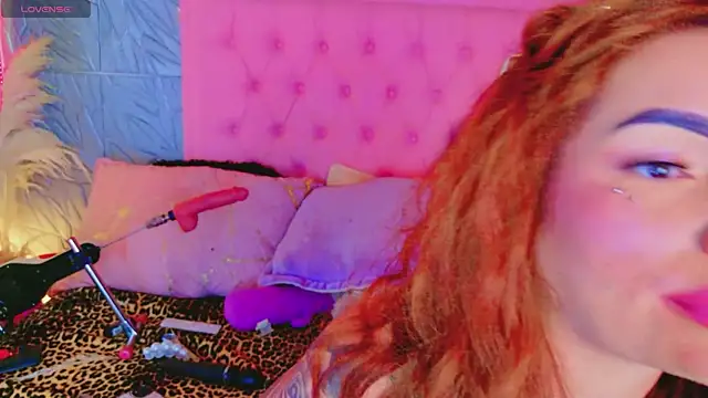 macasweet's Live XXX Chat