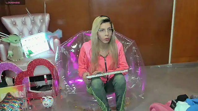 Skinygirl Chat XXX in diretta