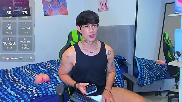 JayHotxxx élő XXX-chatje