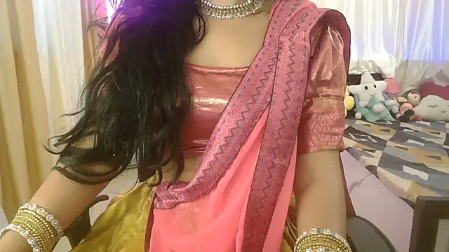 Hotness_tanu_81's Webcam Show