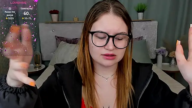 MilanaXHoney Live XXX-Chat