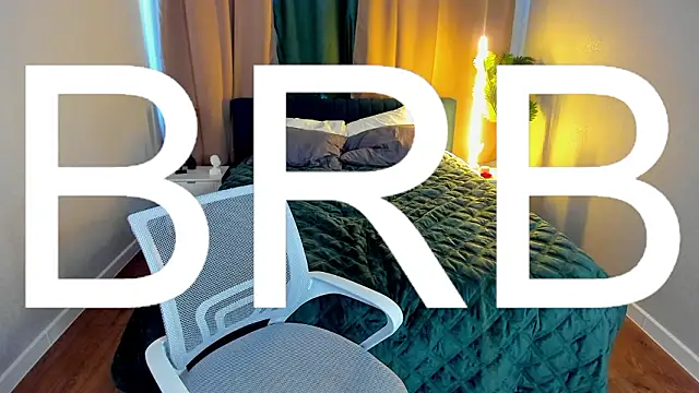 Kira_G0ld Live XXX Chat