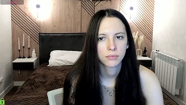 XXX chat uživo modela elise_robbie