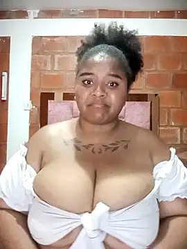 Chat XXX en directo de Valentina_belmont