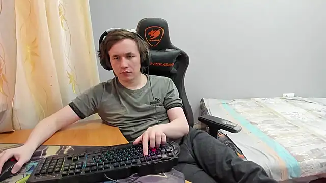 iliaskrislove's Live XXX Chat