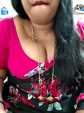 Swapna_1143 élő XXX-chatje