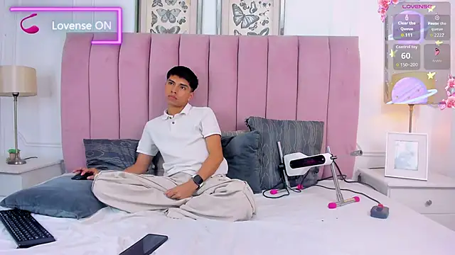 Santy_carrington's Live XXX Chat