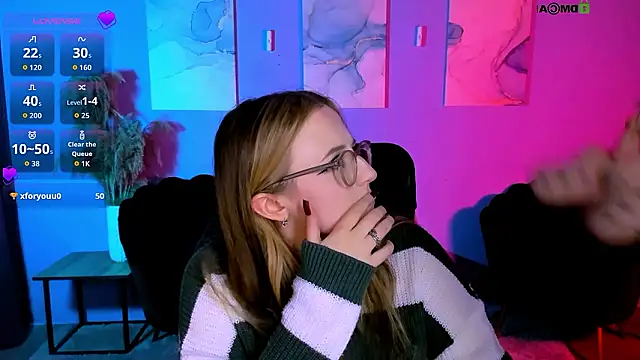 luna_berryy's Live XXX Chat