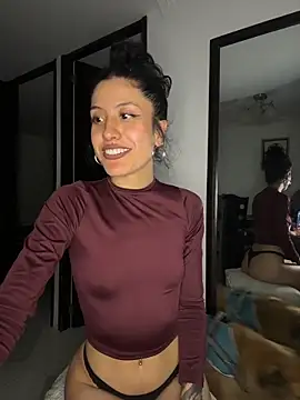 XXX chat uživo modela indira_k