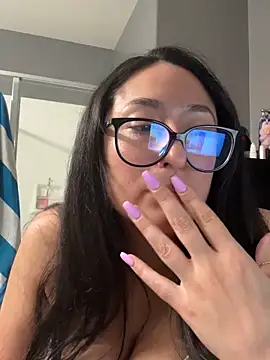 Goddessxxrosexx: онлайн-секс-чат