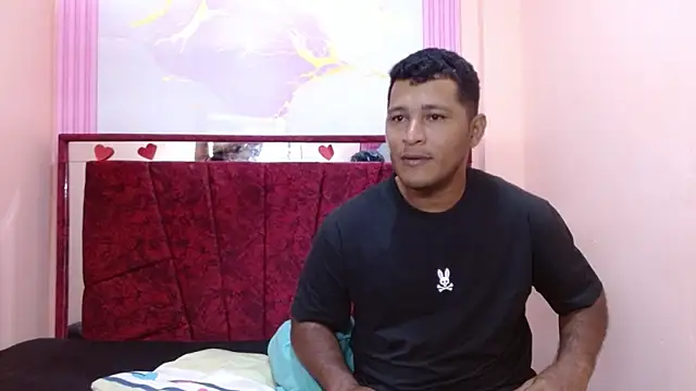 XXX chat uživo modela brutal_sex_love