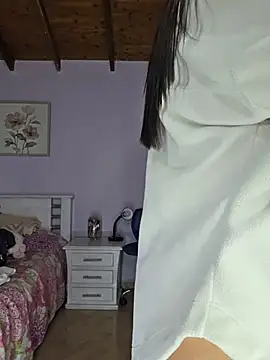 Princess_AliciaVellami 在線直播表演