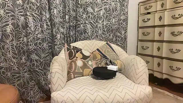 Chat +18 de Nathan_chase ao vivo