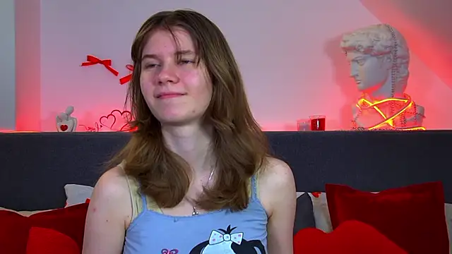 XXX chat uživo modela MilaMaelis