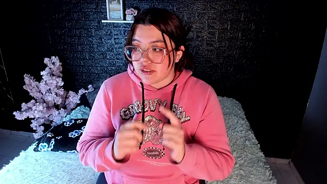 Chat XXX Live NicoleeDemara