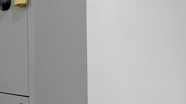 XXX chat uživo modela hailey_08