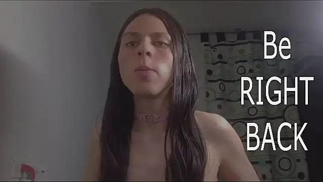 Petite-Goth Chat XXX in diretta