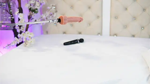 caroline_adams_のライブXXXチャット