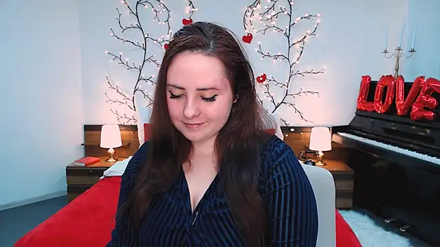 Chat +18 de Hennessy_bunny ao vivo