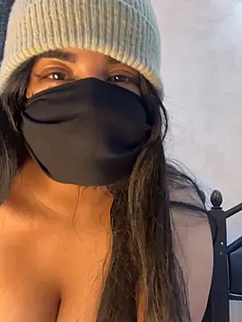 Nabila-hanouna – webcam-show