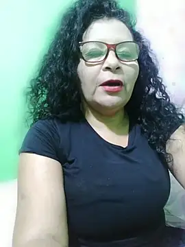 Amarantha25's Live XXX Chat