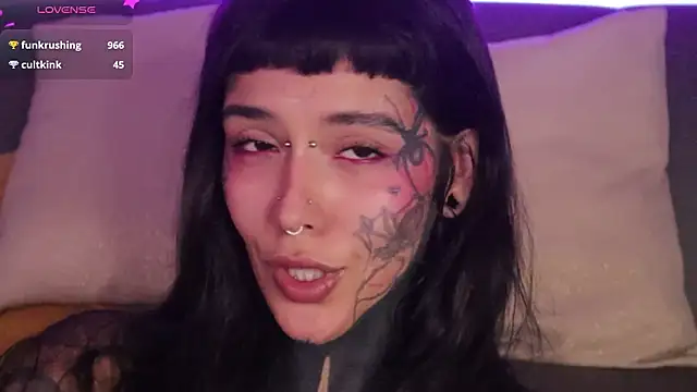 แชท XXX สดของ FairyFlexxxx